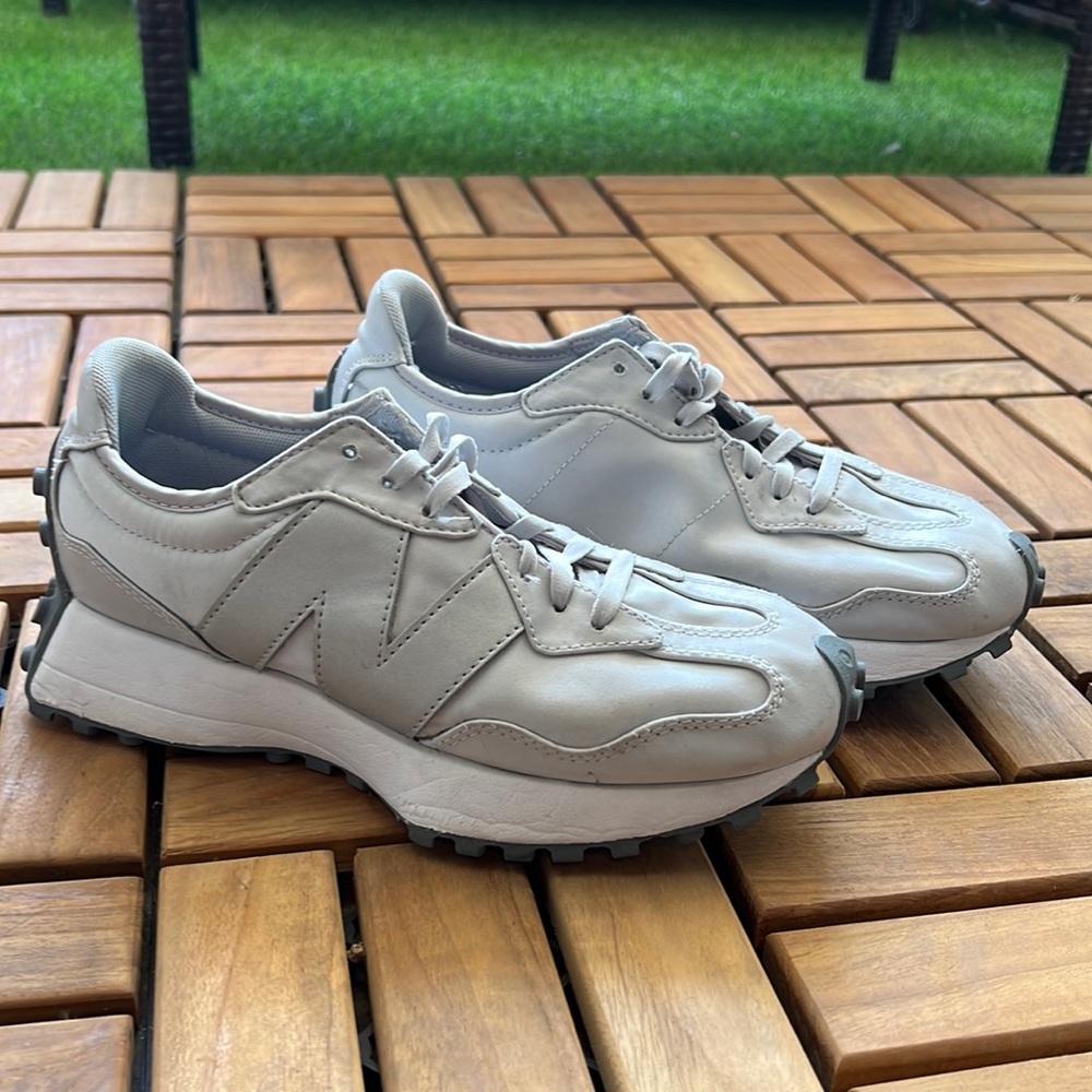 New balance shoes